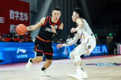 山东男篮主场击败深圳男篮，取得连胜
